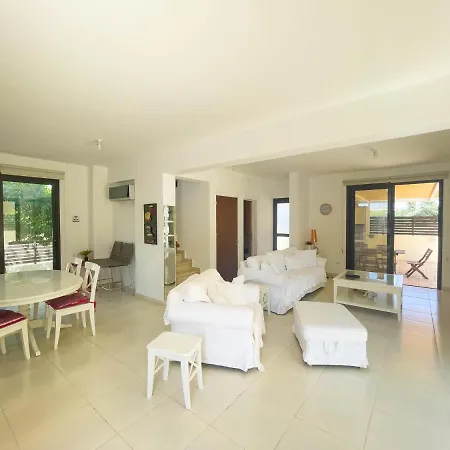 Villa Chrysa *